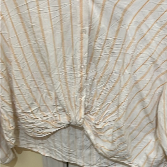 Striped Button-Up Women's Top - Picture 4 of 5